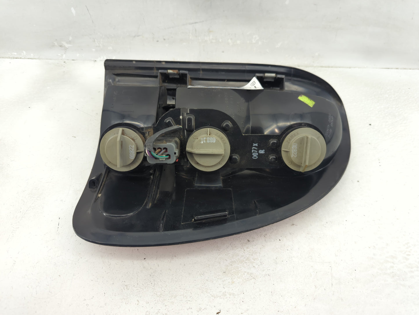 1996-2000 Dodge Caravan Tail Light Assembly Driver Left OEM P/N:4576363 Fits Fits 1996 1997 1998 1999 2000 2001 2002 2003 OE