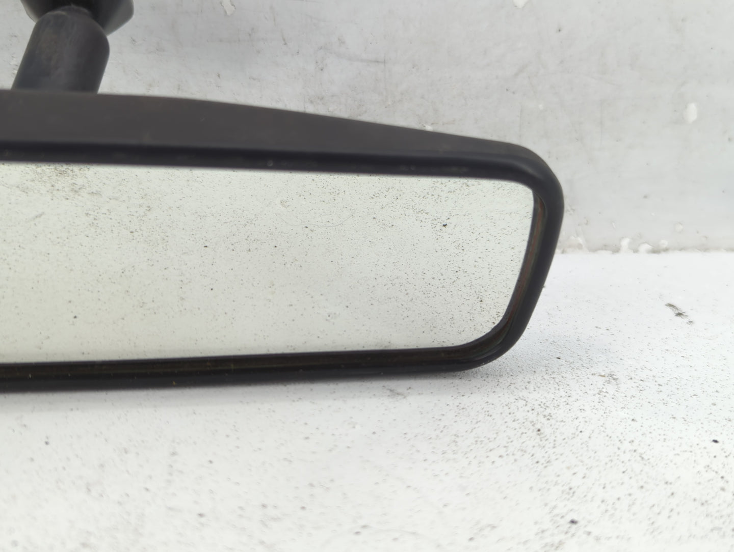 2000 Dodge Caravan Interior Rear View Mirror Replacement OEM P/N:E10110101 Fits OEM Used Auto Parts - Oemusedautoparts1.com