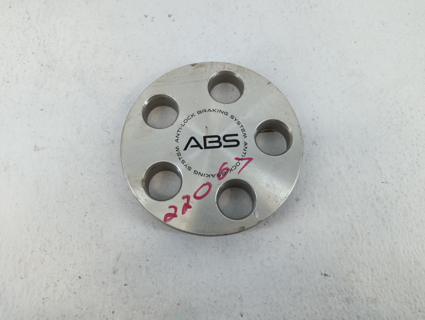 2000 Dodge Caravan Rim Wheel Center Cap 700570 - Oemusedautoparts1.com