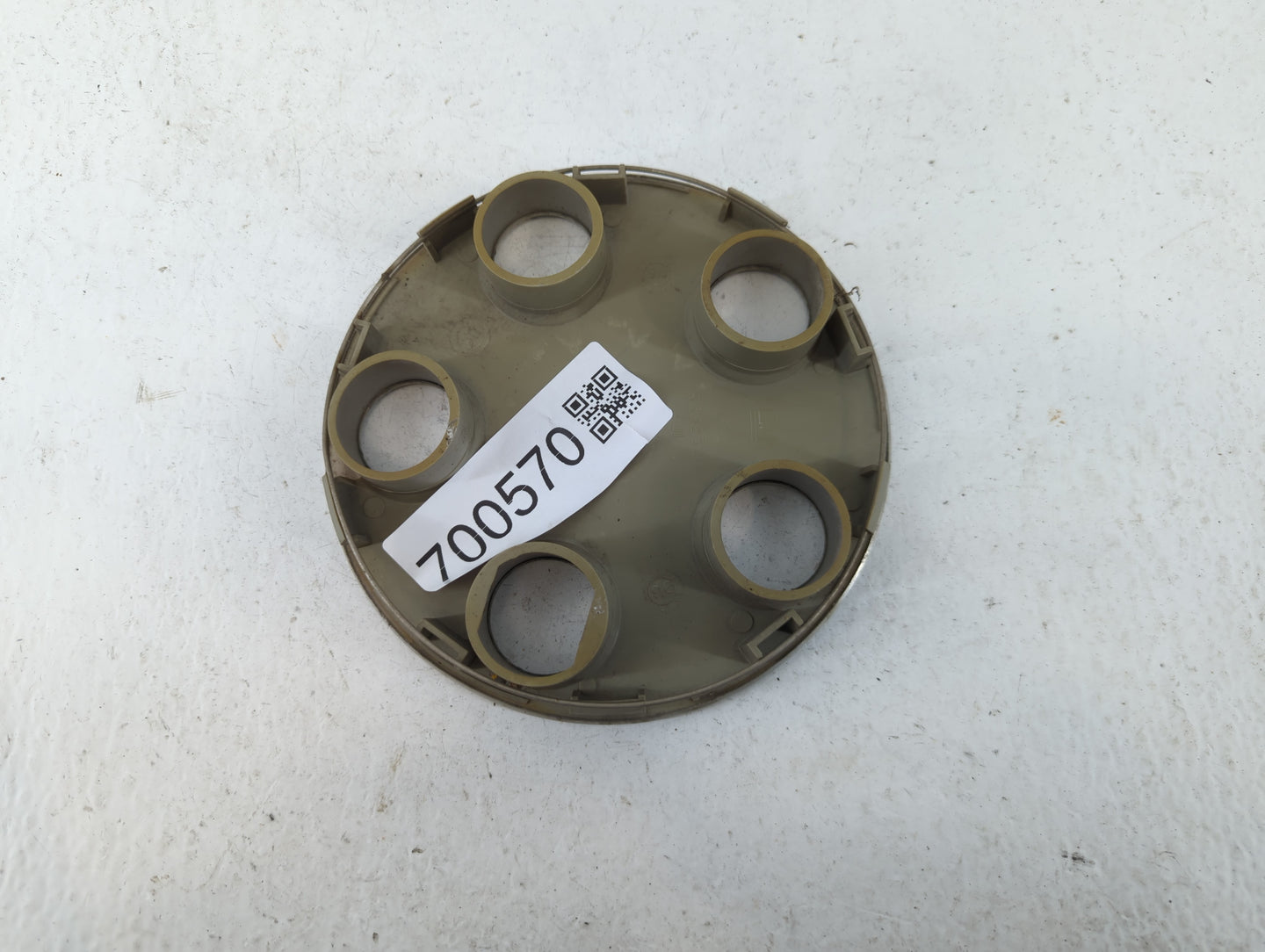 2000 Dodge Caravan Rim Wheel Center Cap 700570 - Oemusedautoparts1.com