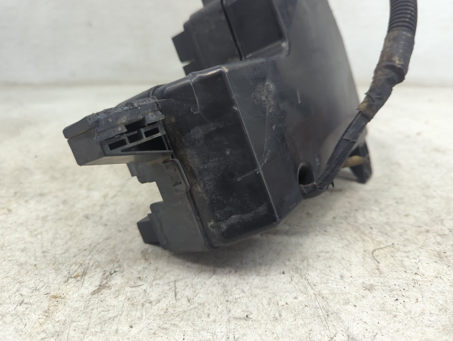 2000-2002 Dodge Dakota Fusebox Fuse Box Panel Relay Module P/N:56049418AC V71499301129930 Fits Fits 2000 2001 2002 OEM Used 