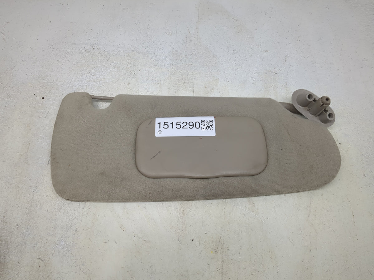 2000-2001 Dodge Dakota Sun Visor Shade Replacement Passenger Right Mirror Fits Fits 2000 2001 OEM Used Auto Parts - Oemuseda