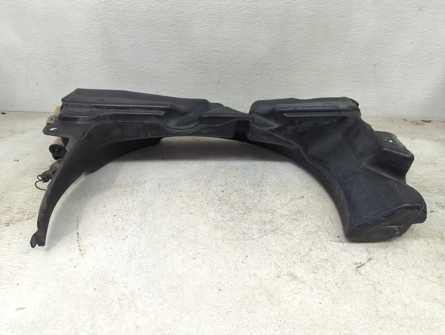 2000-2003 Dodge Durango Windshield Washer Fluid Reservoir Bottle Oem - Oemusedautoparts1.com