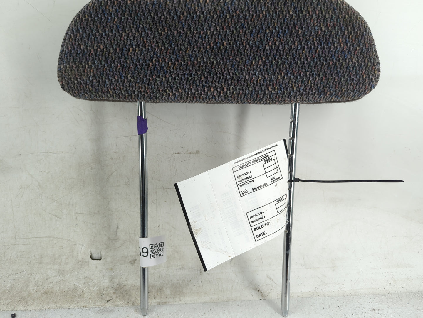 2000-2003 Dodge Durango Headrest Head Rest Rear Seat Fits Fits 2000 2001 2002 2003 OEM Used Auto Parts - Oemusedautoparts1.c