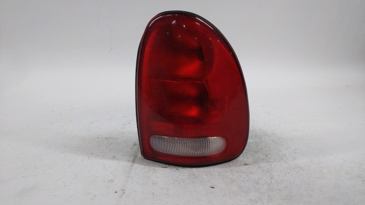 1998-2003 Dodge Durango Tail Light Assembly Passenger Right OEM P/N:4576362 Fits Fits 1996 1997 1998 1999 2000 2001 2002 200