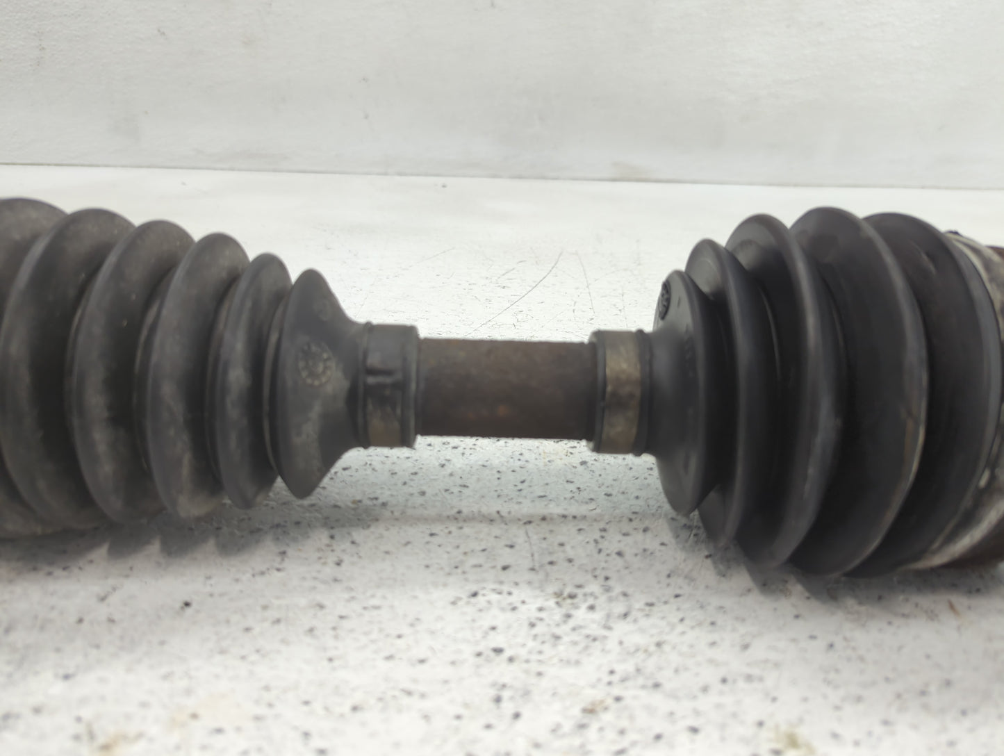 2000-2001 Dodge Durango Axle Shaft Front Driver Cv C/v - Oemusedautoparts1.com