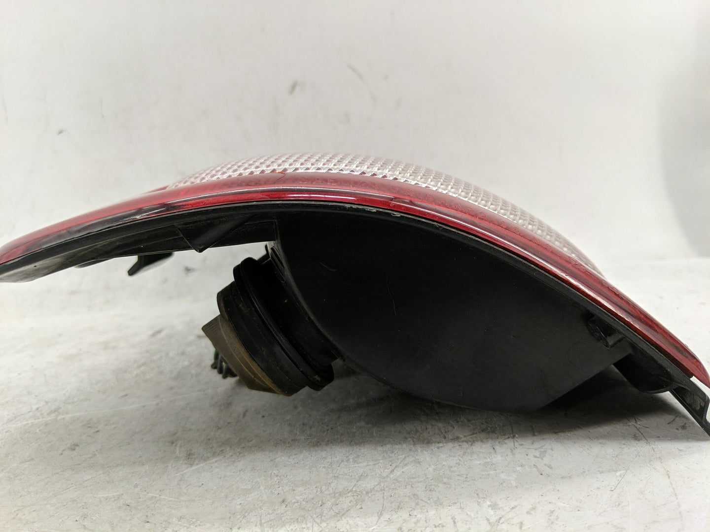 2000 Dodge Grand Caravan Tail Light Assembly Driver Left OEM P/N:4576363 Fits Fits 1996 1997 1998 1999 2001 2002 2003 OEM Us