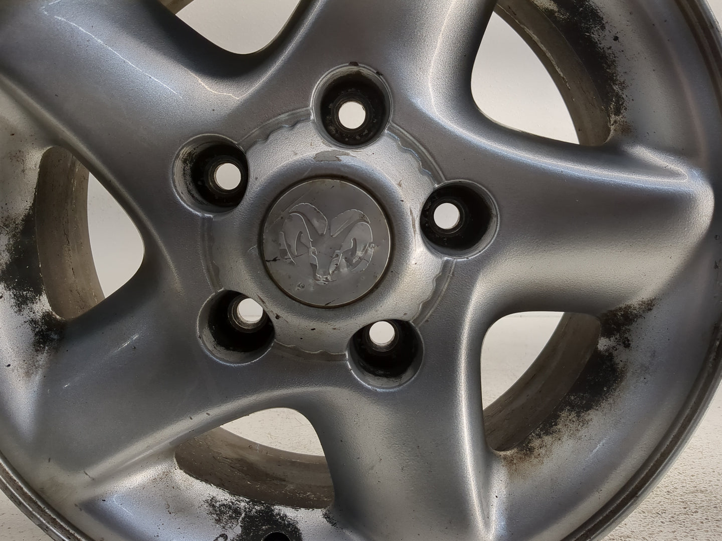 1994-2001 Dodge Ram 1500 Oem Wheel Rim 1229748 - Oemusedautoparts1.com