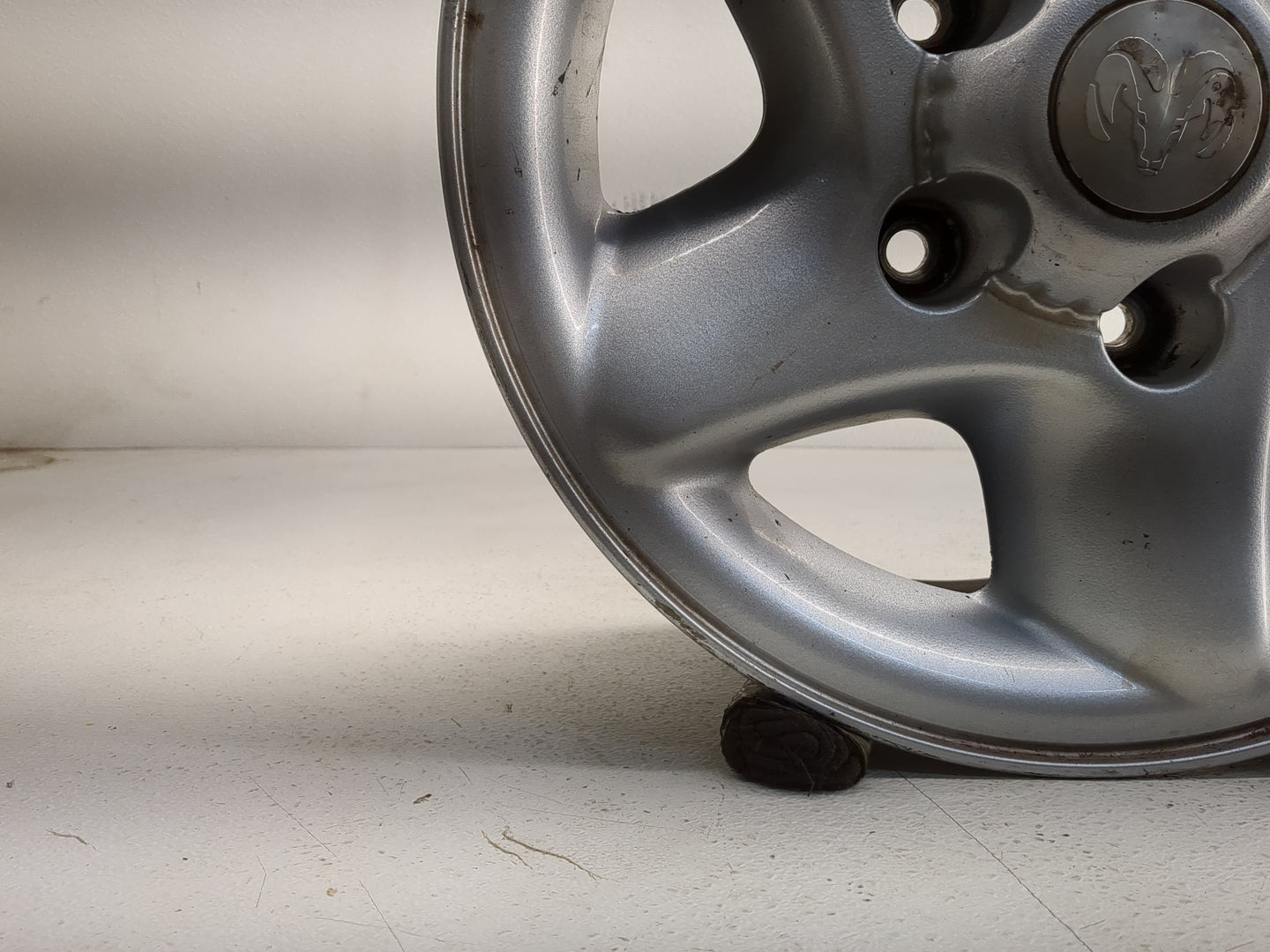 1994-2001 Dodge Ram 1500 Oem Wheel Rim 1229750 - Oemusedautoparts1.com