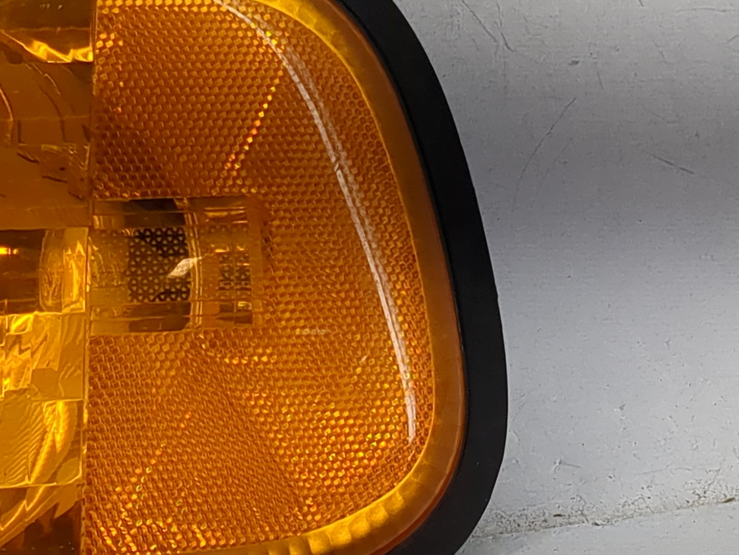 2000 Dodge Ram 2500 Tail Light Assembly Driver Left OEM P/N:55076527AC Fits OEM Used Auto Parts - Oemusedautoparts1.com
