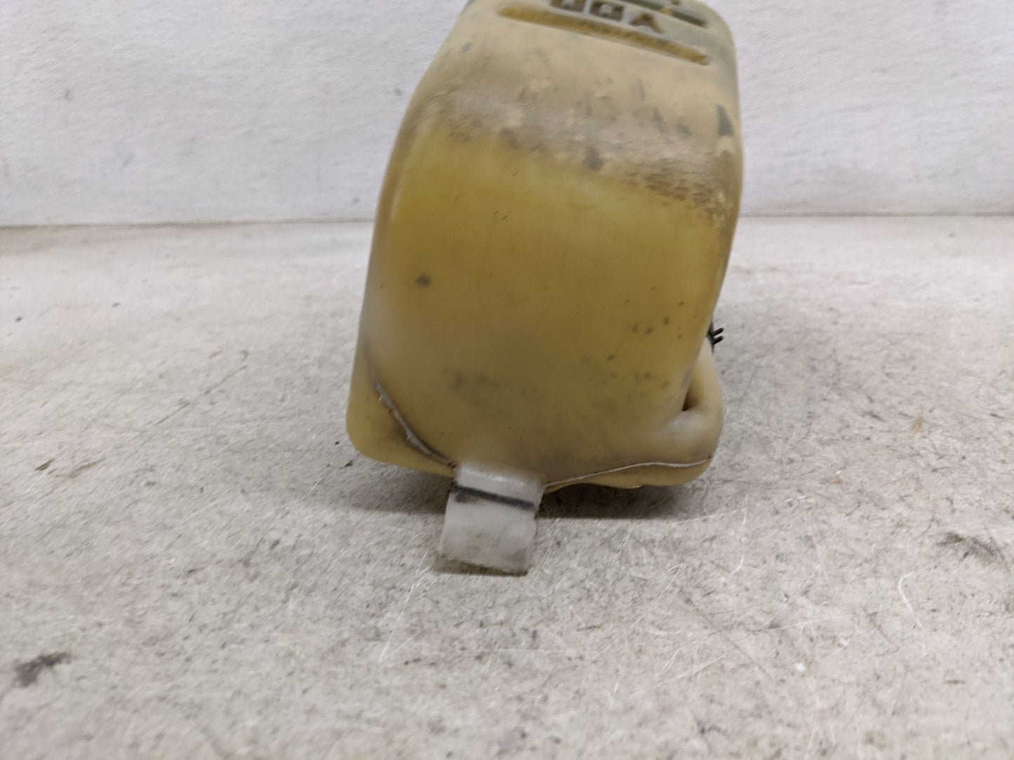 2000 Dodge Ram 2500 Van Radiator Coolant Overflow Expansion Tank Bottle - Oemusedautoparts1.com