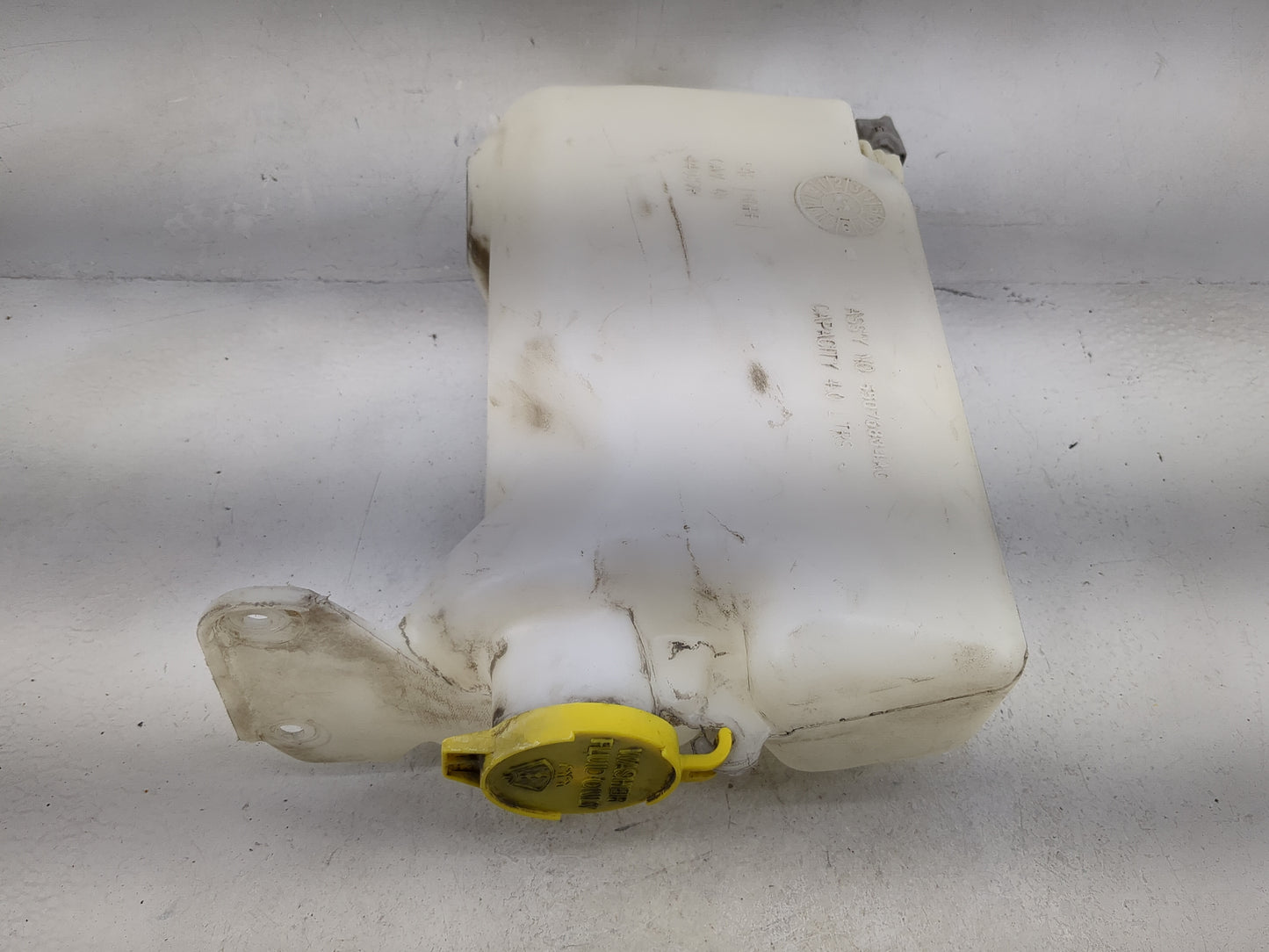 2000 Dodge Ram 2500 Van Radiator Coolant Overflow Expansion Tank Bottle 1481125 - Oemusedautoparts1.com