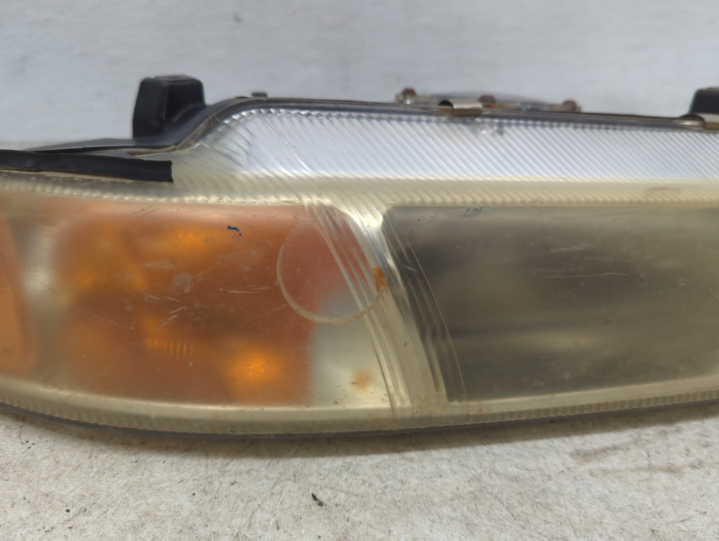 2000 Dodge Stratus Passenger Right Oem Head Light Headlight Lamp - Oemusedautoparts1.com