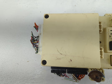 1998-2000 Dodge Stratus Body Control Module Bcm Inner Cabin Fuse Box