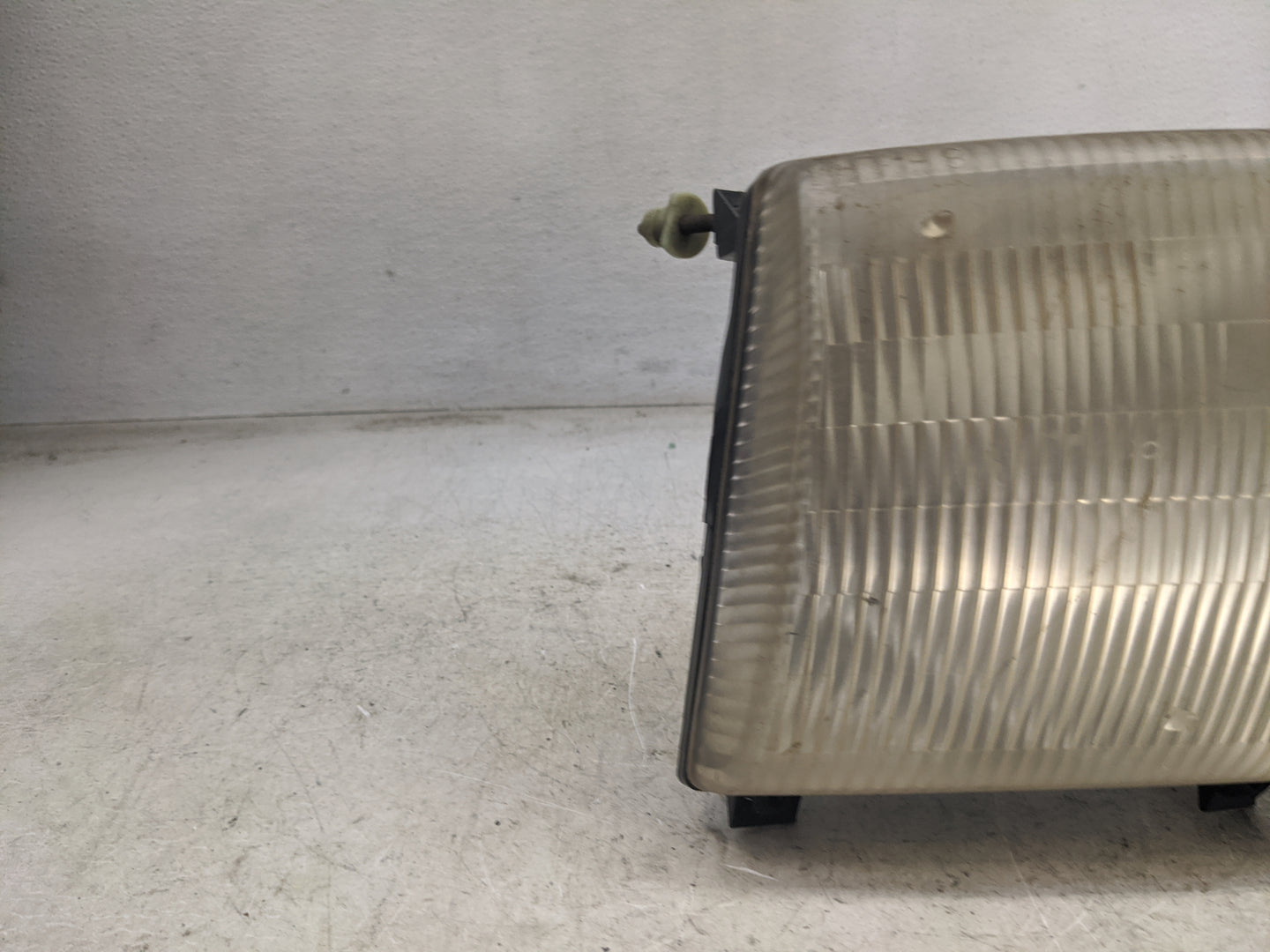 1998-2003 Dodge Ram 1500 Driver Left Oem Head Light Headlight Lamp - Oemusedautoparts1.com