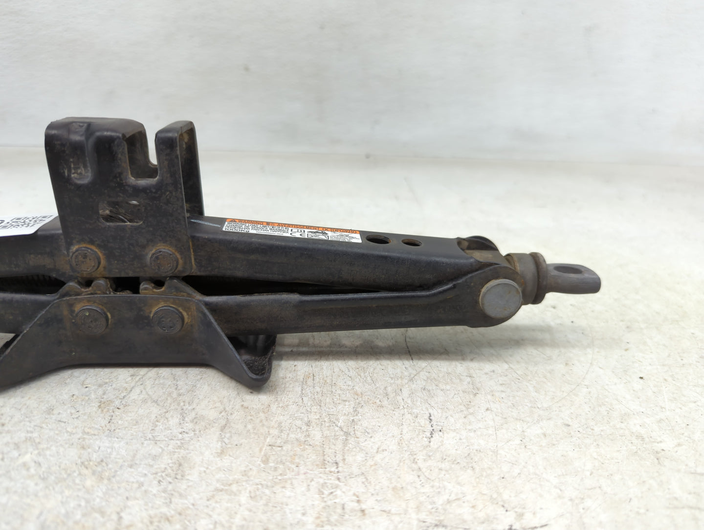 2000 Ford Contour Spare Scissor Car Jack - Oemusedautoparts1.com