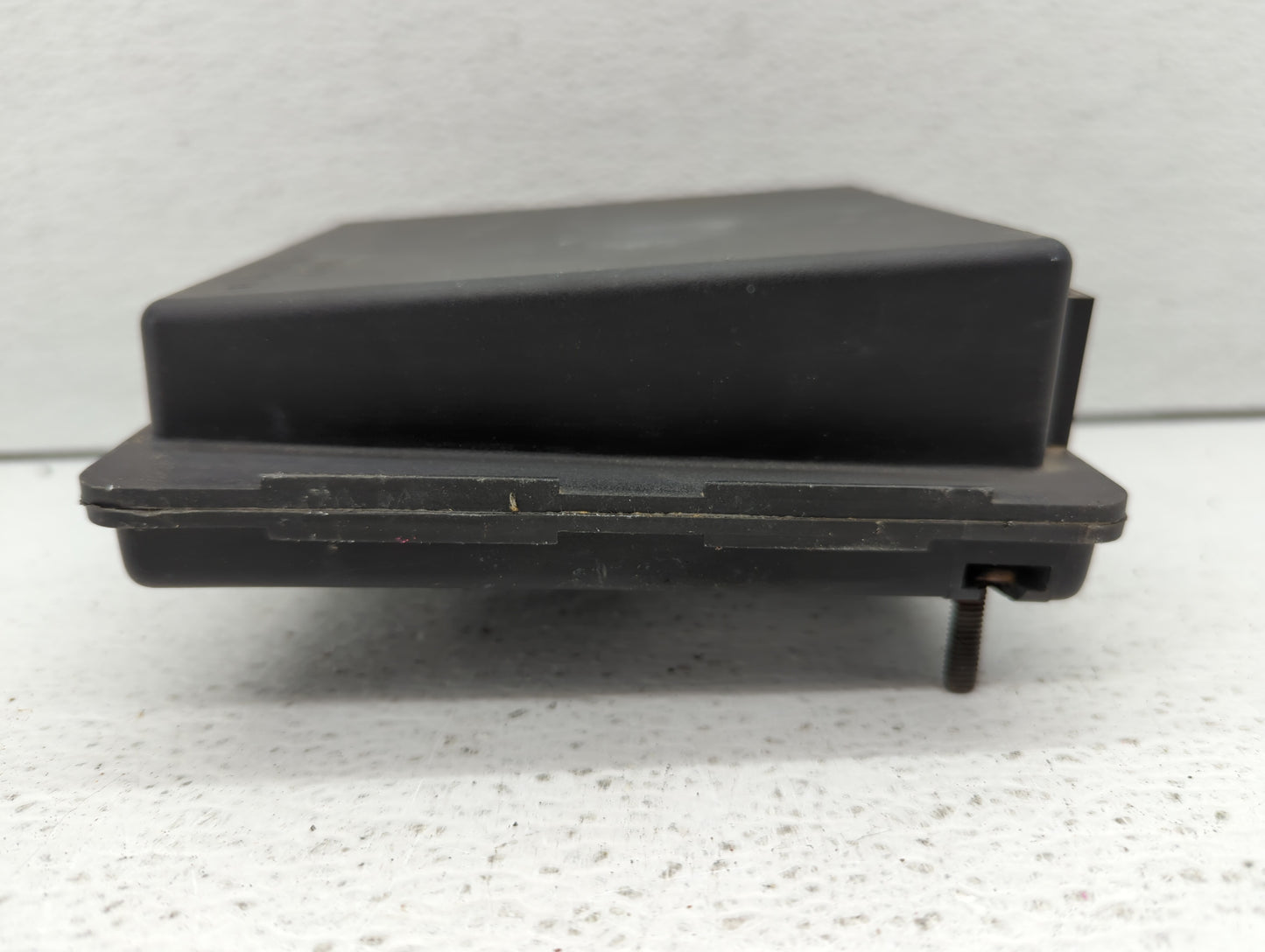 2000 Ford Crown Victoria Fusebox Fuse Box Panel Relay Module P/N:F5AB-14A075-A Fits OEM Used Auto Parts - Oemusedautoparts1.