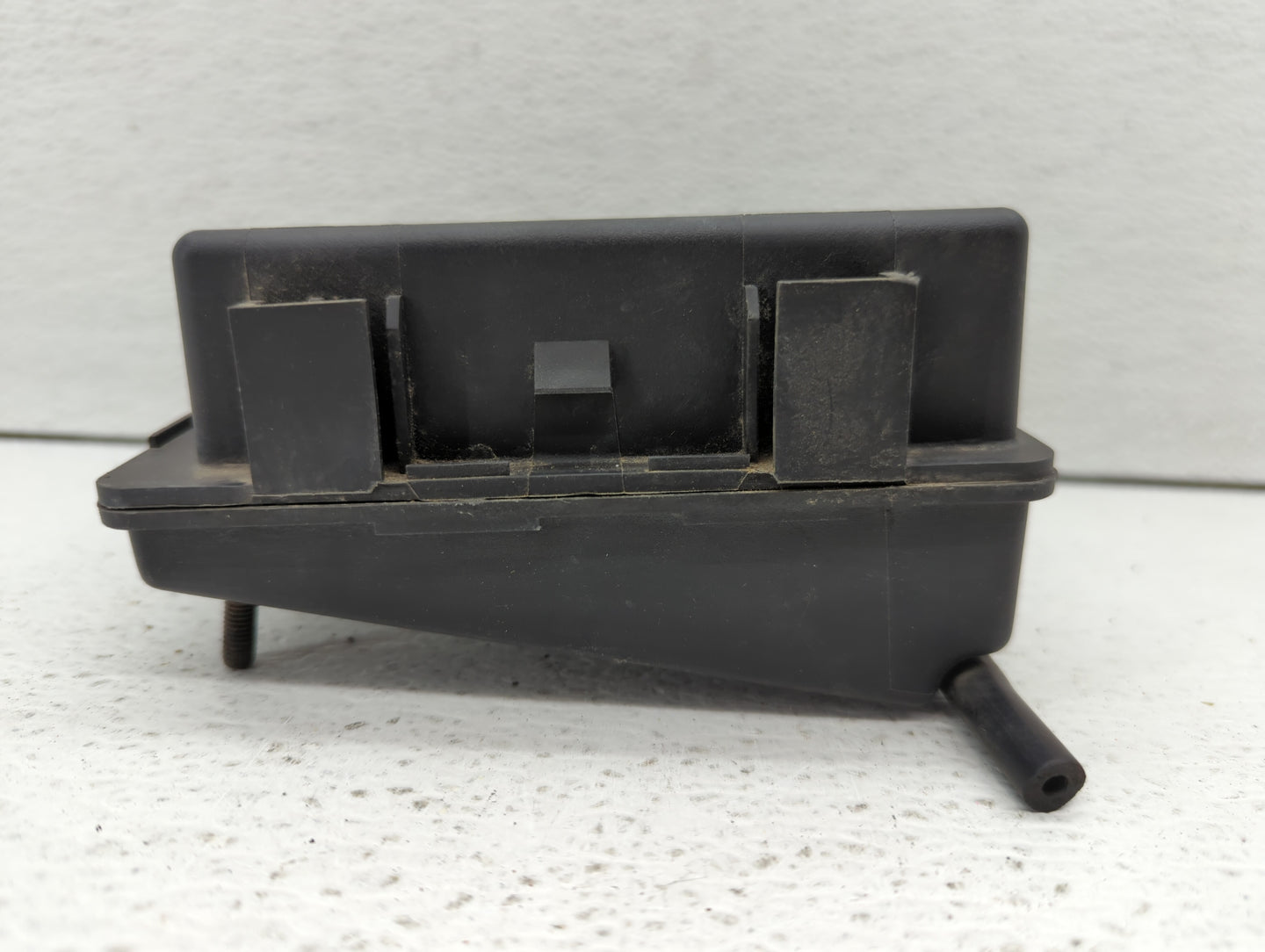 2000 Ford Crown Victoria Fusebox Fuse Box Panel Relay Module P/N:F5AB-14A075-A Fits OEM Used Auto Parts - Oemusedautoparts1.