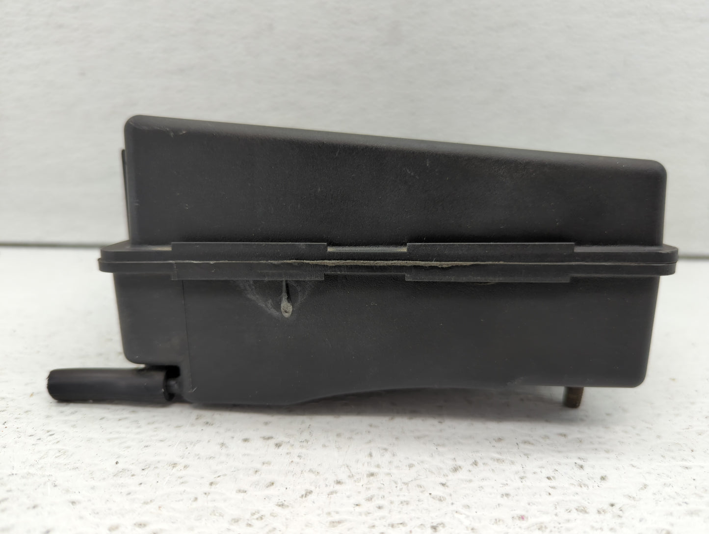 2000 Ford Crown Victoria Fusebox Fuse Box Panel Relay Module P/N:F5AB-14A075-A Fits OEM Used Auto Parts - Oemusedautoparts1.