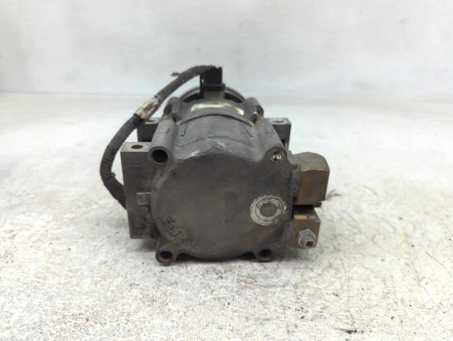 Ford E-150 Air Conditioning A/c Ac Compressor Oem - Oemusedautoparts1.com