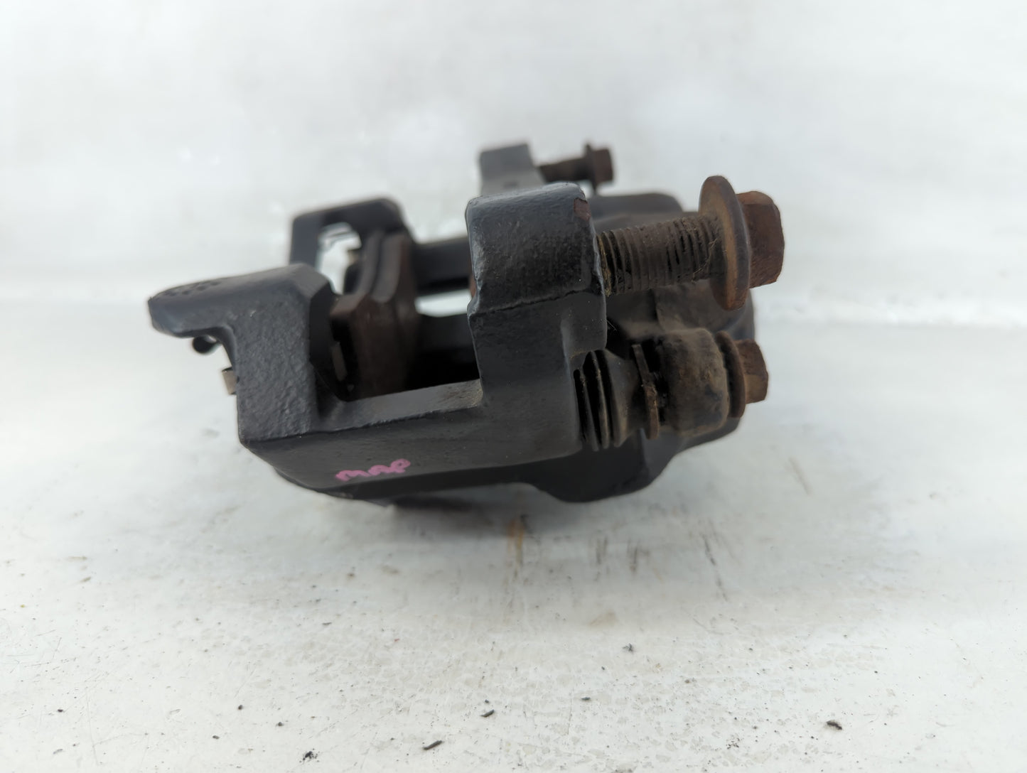2000-2005 Ford Excursion Rear Passenger Right Brake Caliper - Oemusedautoparts1.com