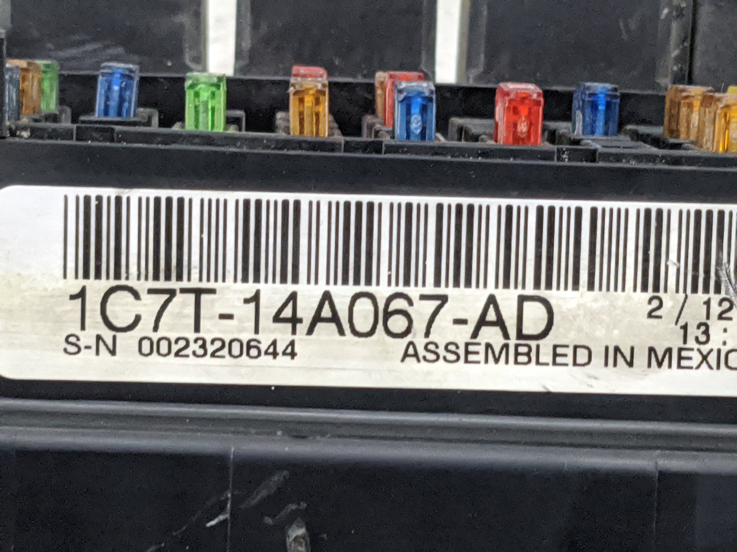 2000 Ford Excursion Fusebox Fuse Box Panel Relay Module P/N:1C7T-14A067-AD Fits OEM Used Auto Parts - Oemusedautoparts1.com