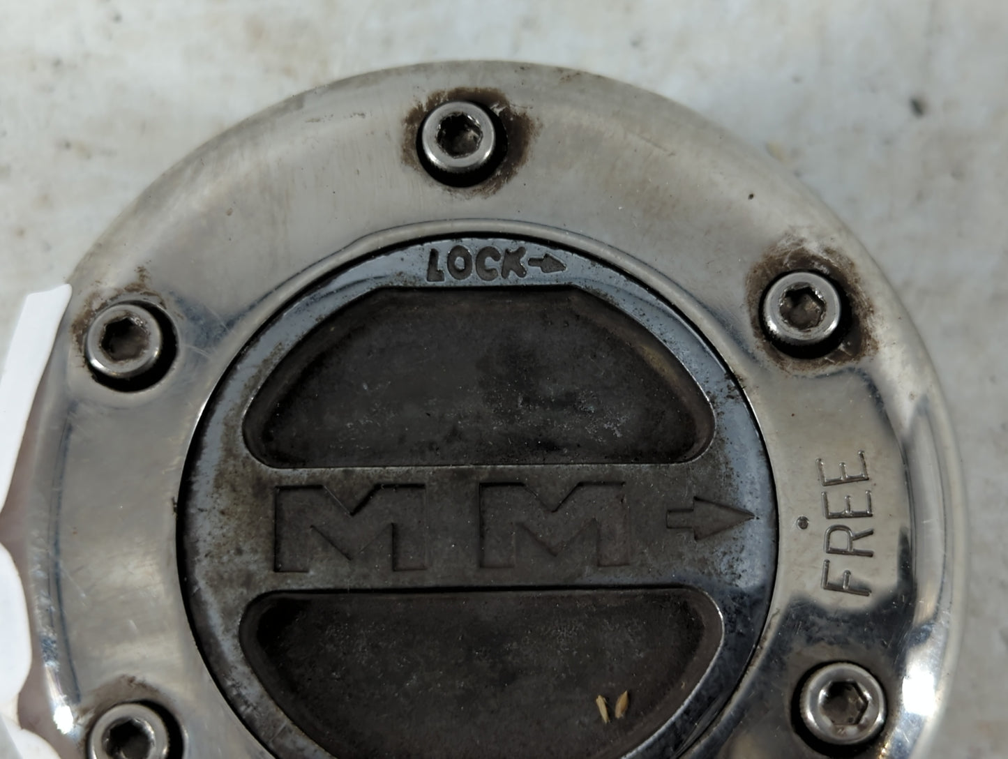 2000 Ford Excursion 4x4 Free Lock - Oemusedautoparts1.com