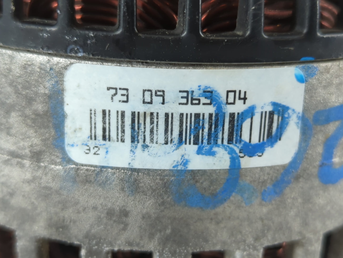 2000 Ford Excursion Alternator Replacement Generator Charging Assembly Engine OEM P/N:73 09 363 04 Fits OEM Used Auto Parts 