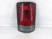 2000-2005 Ford Excursion Tail Light Assembly Passenger Right OEM P/N:F7UB-13440-AA Fits OEM Used Auto Parts - Oemusedautopar