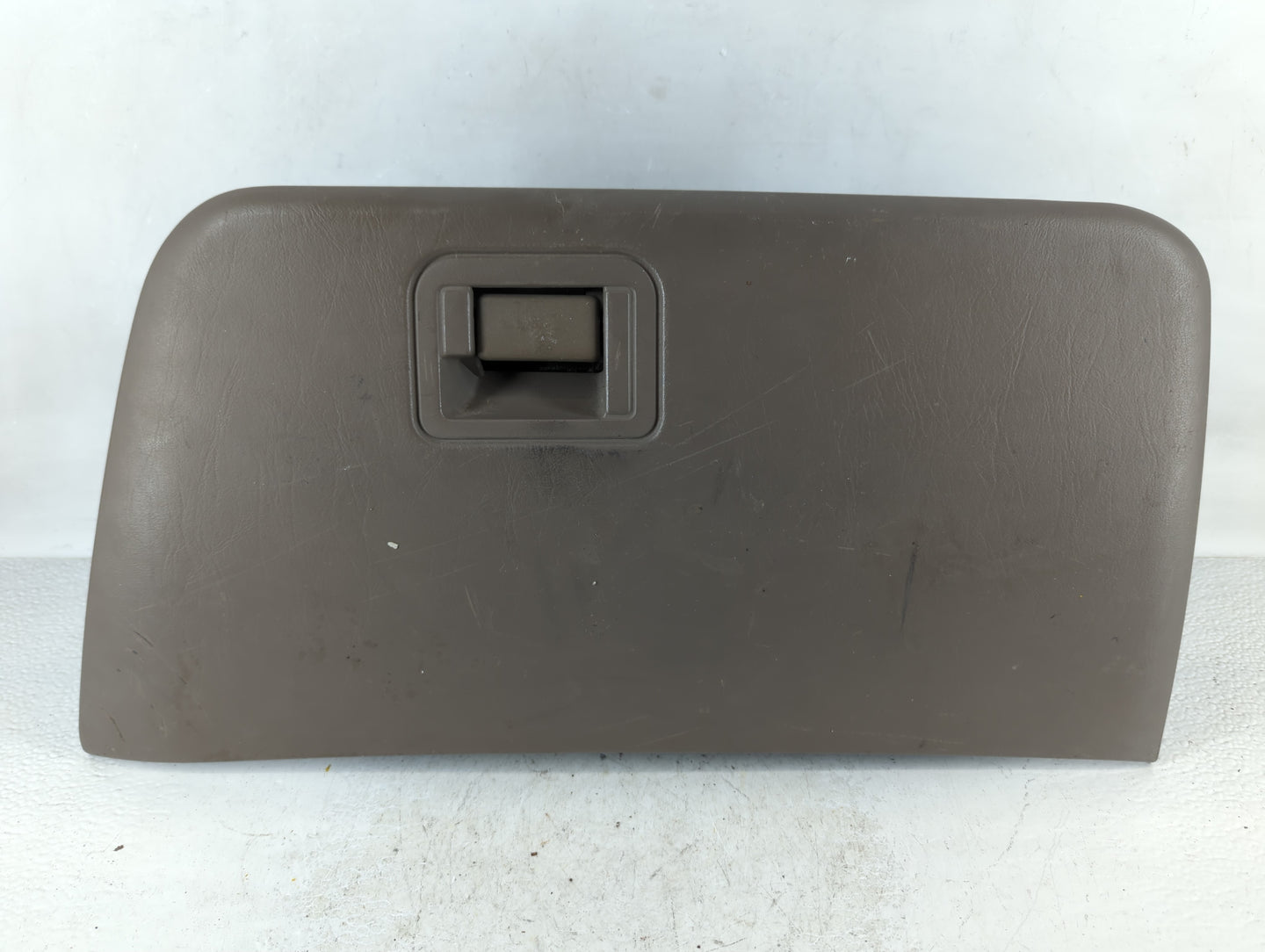 2000 Ford Excursion Passenger Glove Box Door Storage Compartment - Oemusedautoparts1.com