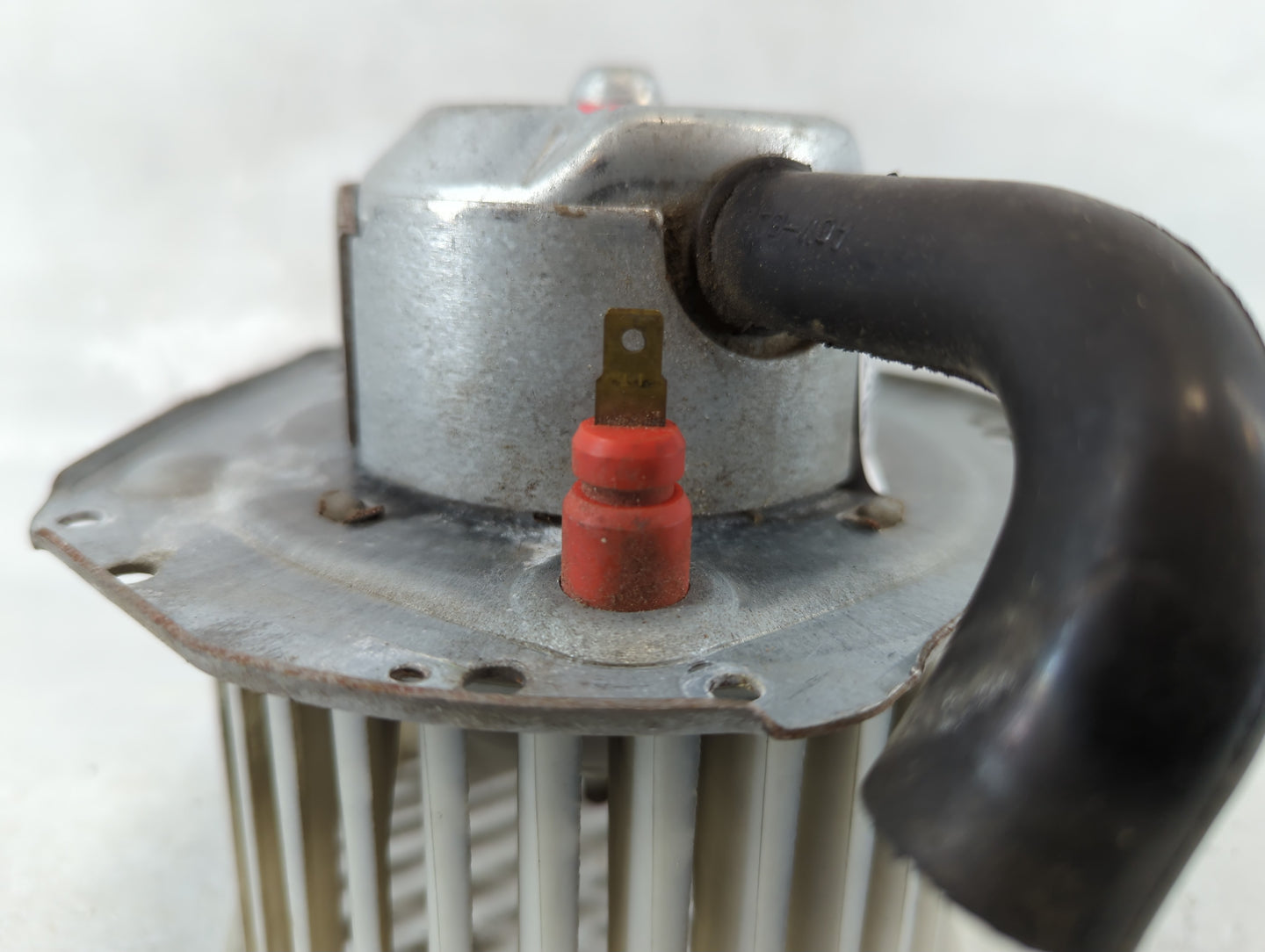 2000-2005 Ford Excursion Rear Heater AC Blower Motor P/N:22143740 Fits Fits 2000 2001 2002 2003 2004 2005 2006 2007 OEM Used