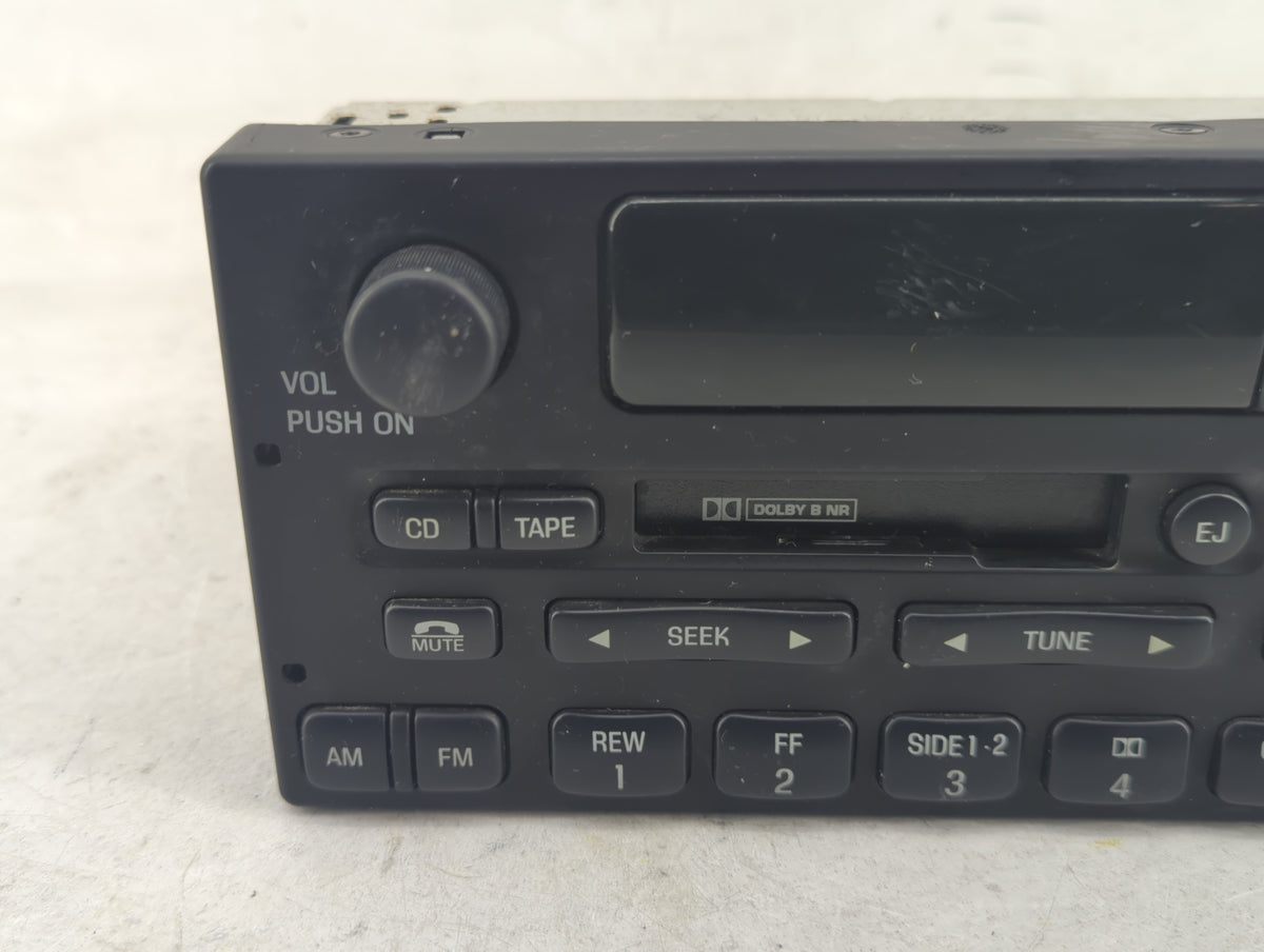 2000-2002 Ford Expedition Radio AM FM Cd Player Receiver Replacement P/N:2Z000-C1-53 YL1F-18C870-GA Fits Fits 2000 2001 2002