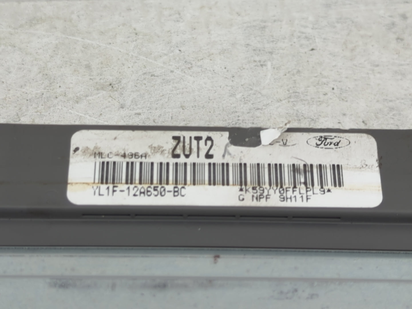 2000 Ford Expedition PCM Engine Control Computer ECU ECM PCU OEM P/N:YL1F-12A650-BC Fits OEM Used Auto Parts - Oemusedautopa