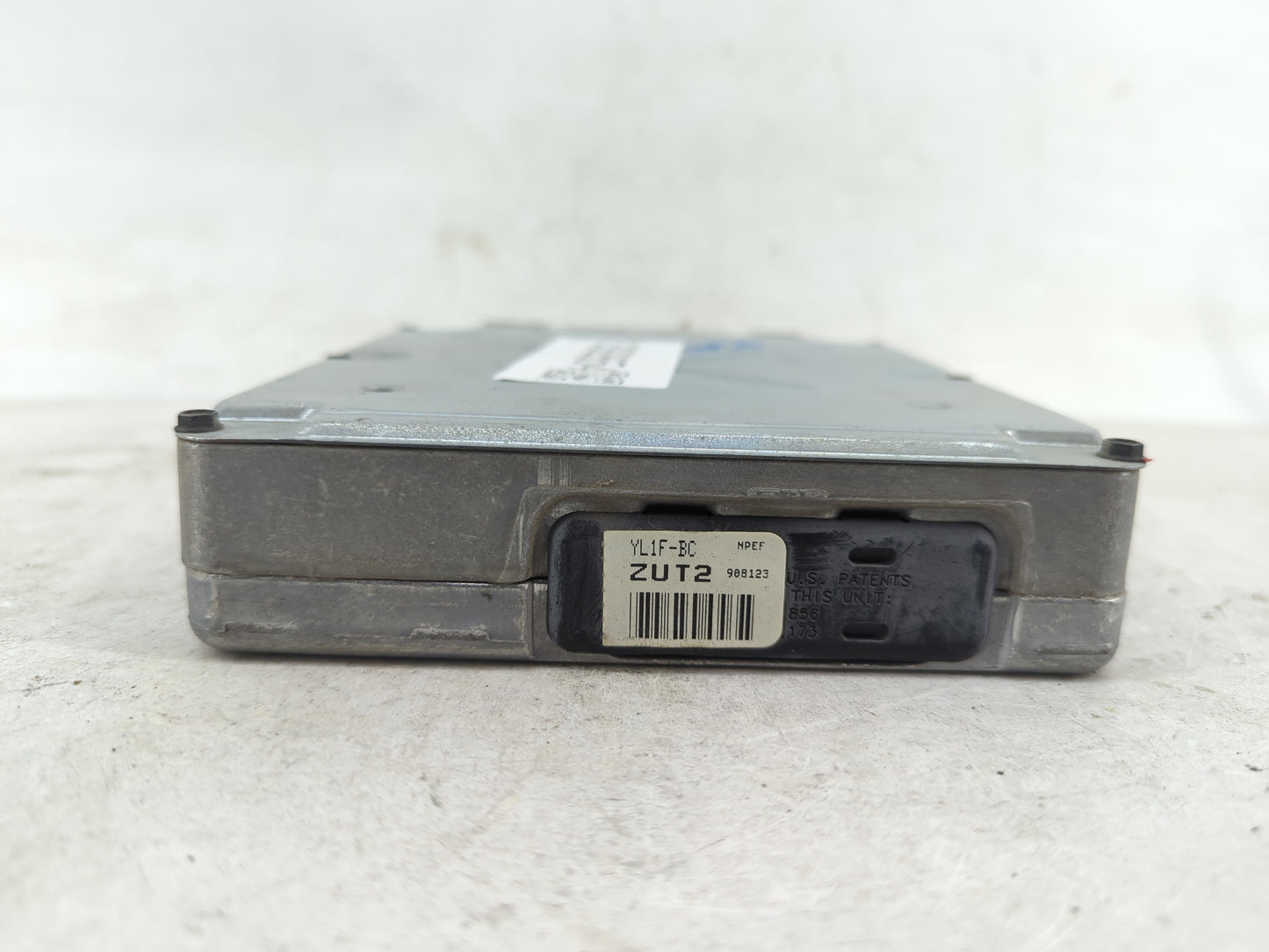2000 Ford Expedition PCM Engine Control Computer ECU ECM PCU OEM P/N:YL1F-12A650-BC Fits OEM Used Auto Parts - Oemusedautopa