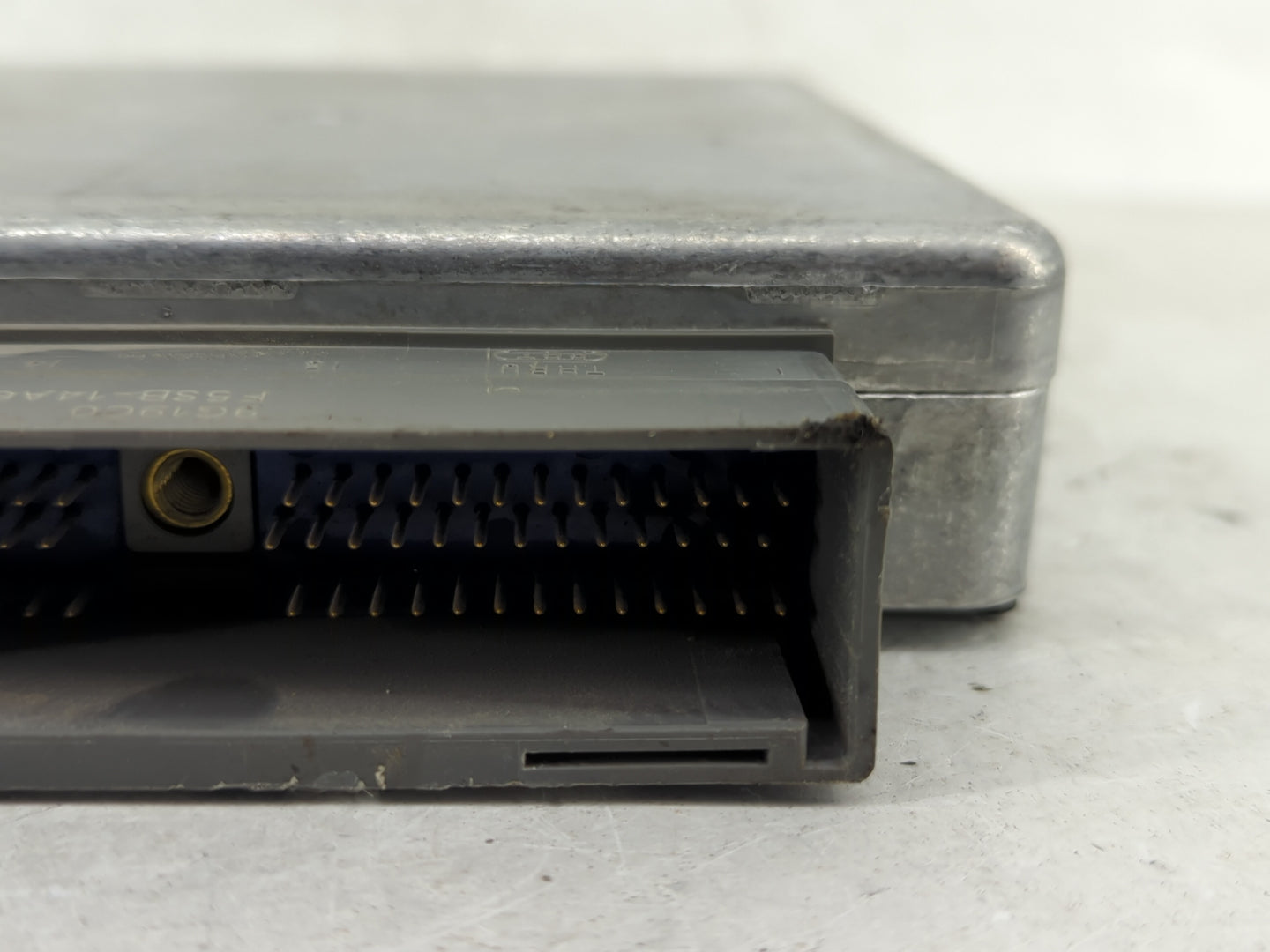 2000 Ford Expedition PCM Engine Control Computer ECU ECM PCU OEM P/N:YL1F-12A650-BC Fits OEM Used Auto Parts - Oemusedautopa