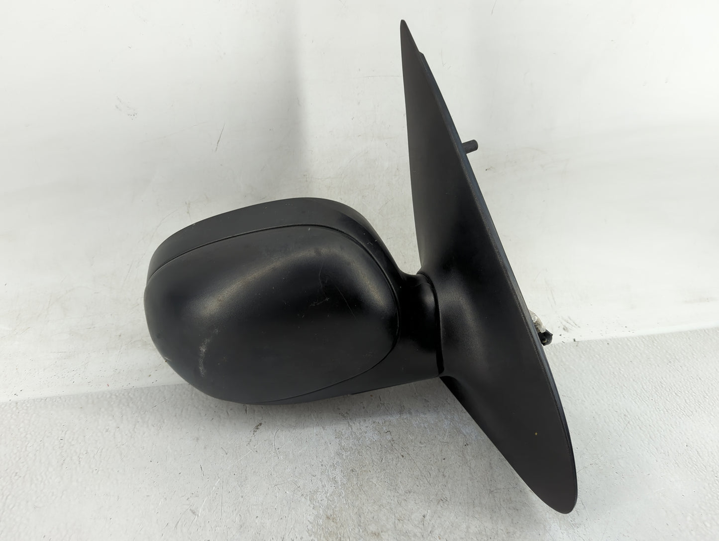 1998-2002 Ford Expedition Passenger Right Side View Manual Door Mirror - Oemusedautoparts1.com