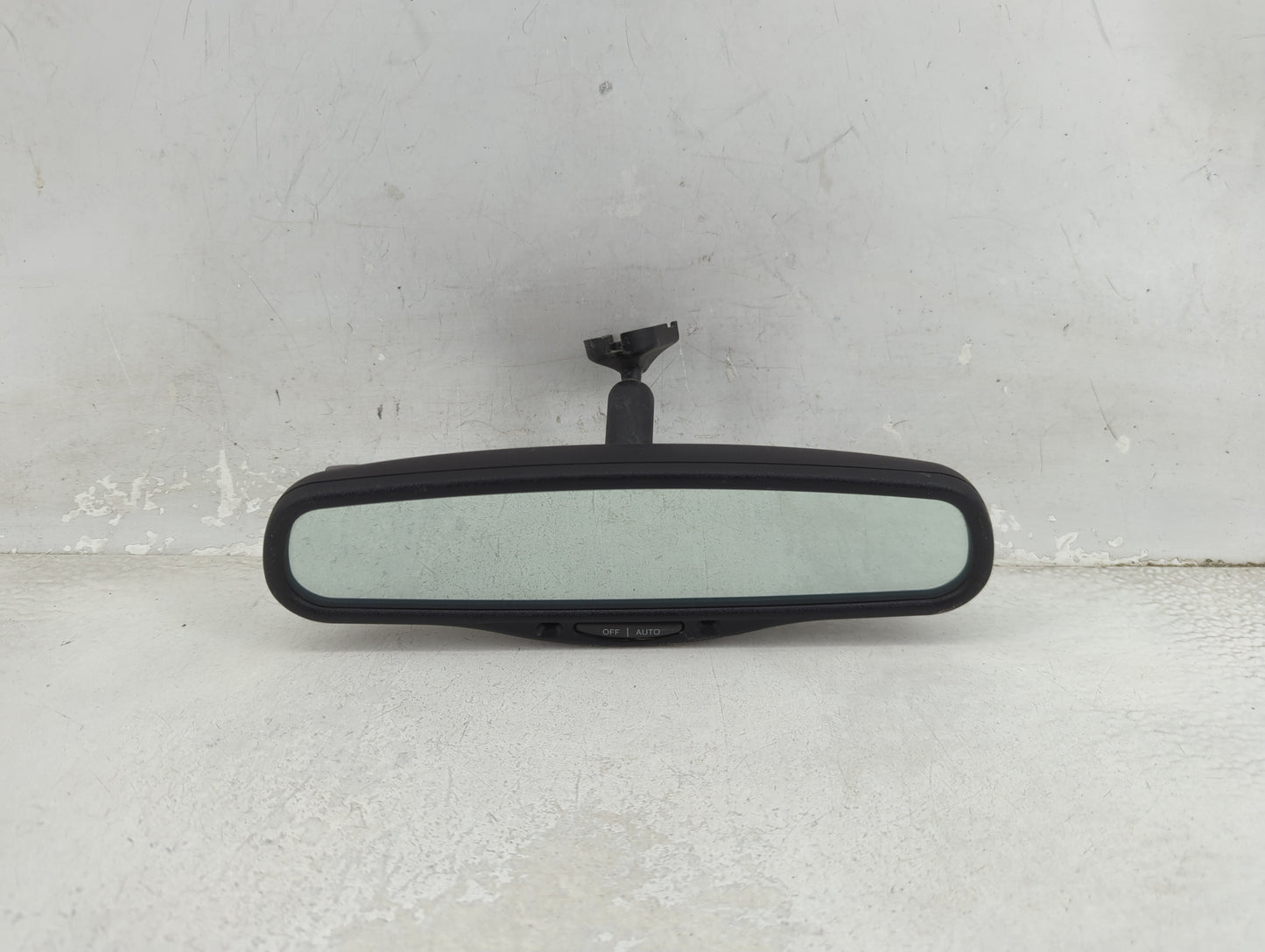 2000 Ford Expedition Interior Rear View Mirror Replacement OEM Fits OEM Used Auto Parts - Oemusedautoparts1.com
