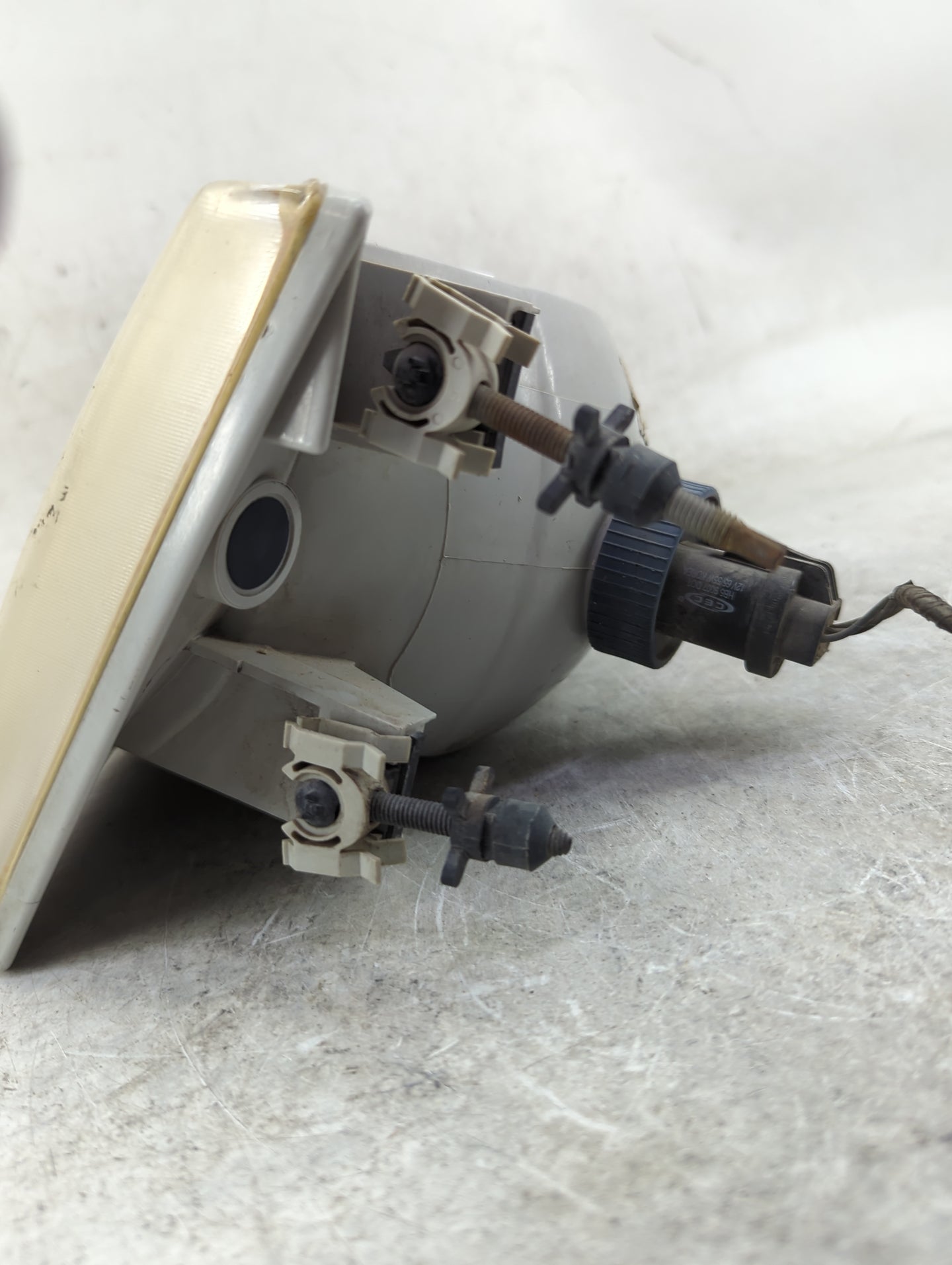 1997-2002 Ford Expedition Driver Left Oem Head Light Headlight Lamp - Oemusedautoparts1.com