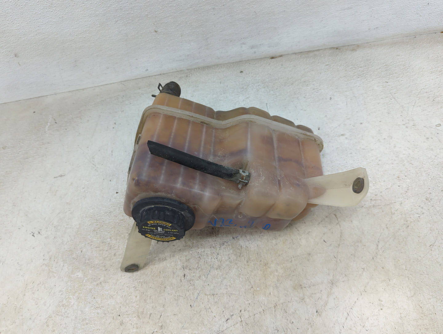 Ford Expedition Radiator Coolant Overflow Expansion Tank Bottle 1460034 - Oemusedautoparts1.com