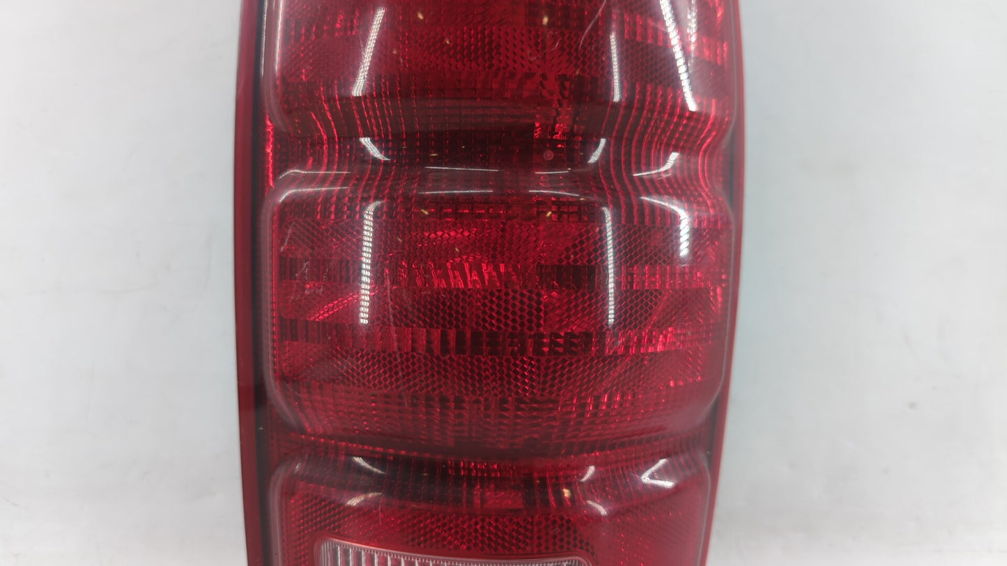 1997-2002 Ford Expedition Tail Light Assembly Passenger Right OEM Fits Fits 1997 1998 1999 2000 2001 2002 OEM Used Auto Part