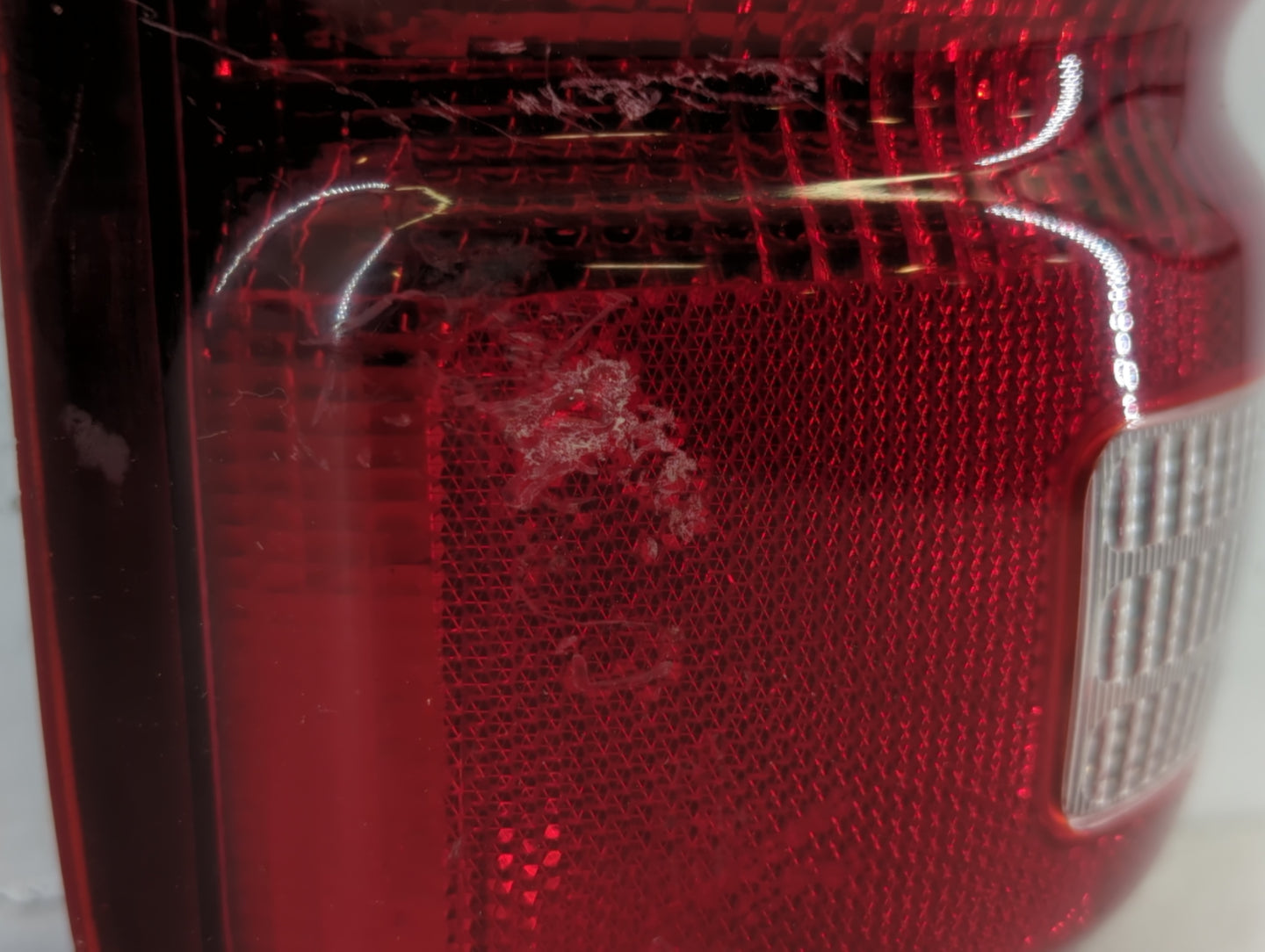 1997-2002 Ford Expedition Tail Light Assembly Driver Left OEM P/N:1L1X-13B505-A Fits Fits 1997 1998 1999 2000 2001 2002 OEM 