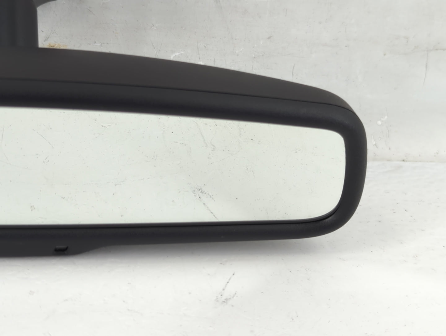2000 Ford F-150 Interior Rear View Mirror Replacement OEM P/N:6U5A 17E678 AB GNTX-455, E1015892 Fits OEM Used Auto Parts - O