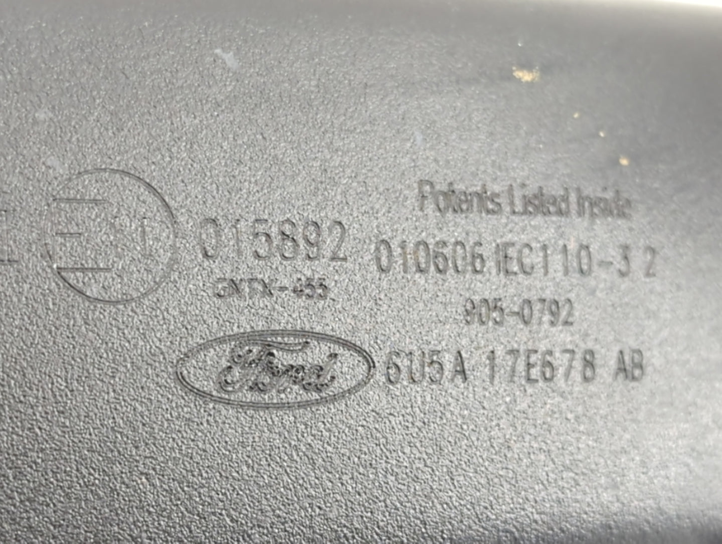 2000 Ford F-150 Interior Rear View Mirror Replacement OEM P/N:6U5A 17E678 AB GNTX-455, E1015892 Fits OEM Used Auto Parts - O