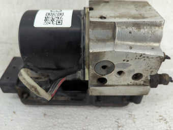compare product 2000-2004 Ford F-150 ABS Pump Control Module Replacement P/N:13352812F Fits Fits 2000 2001 2002 2003 2004 OEM Used Auto Parts