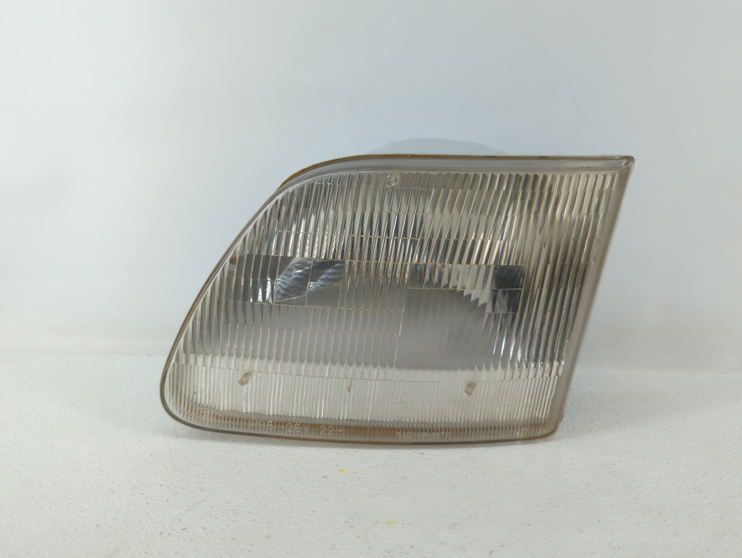 1997-2003 Ford F-150 Driver Left Oem Head Light Headlight Lamp - Oemusedautoparts1.com