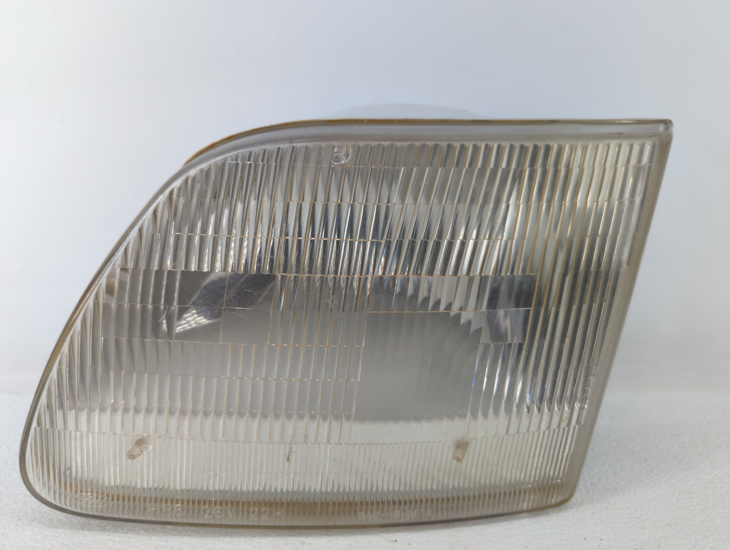 1997-2003 Ford F-150 Driver Left Oem Head Light Headlight Lamp - Oemusedautoparts1.com