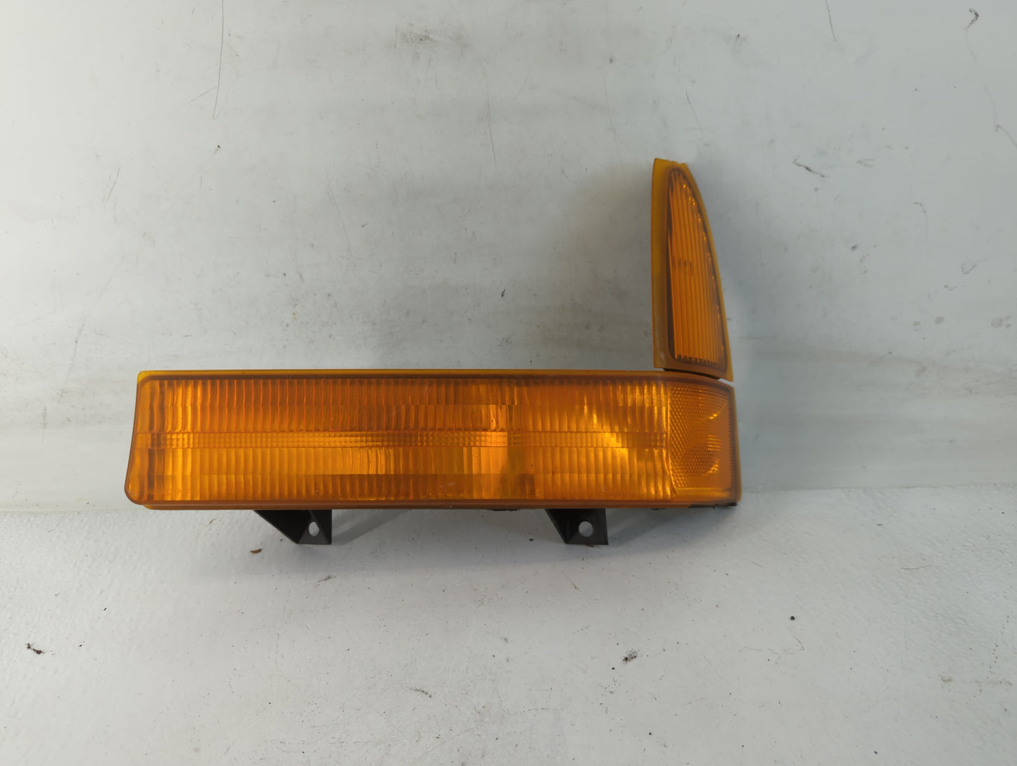 1999-2000 Ford F-250 Super Duty Driver Left Oem Front Light Lamp - Oemusedautoparts1.com