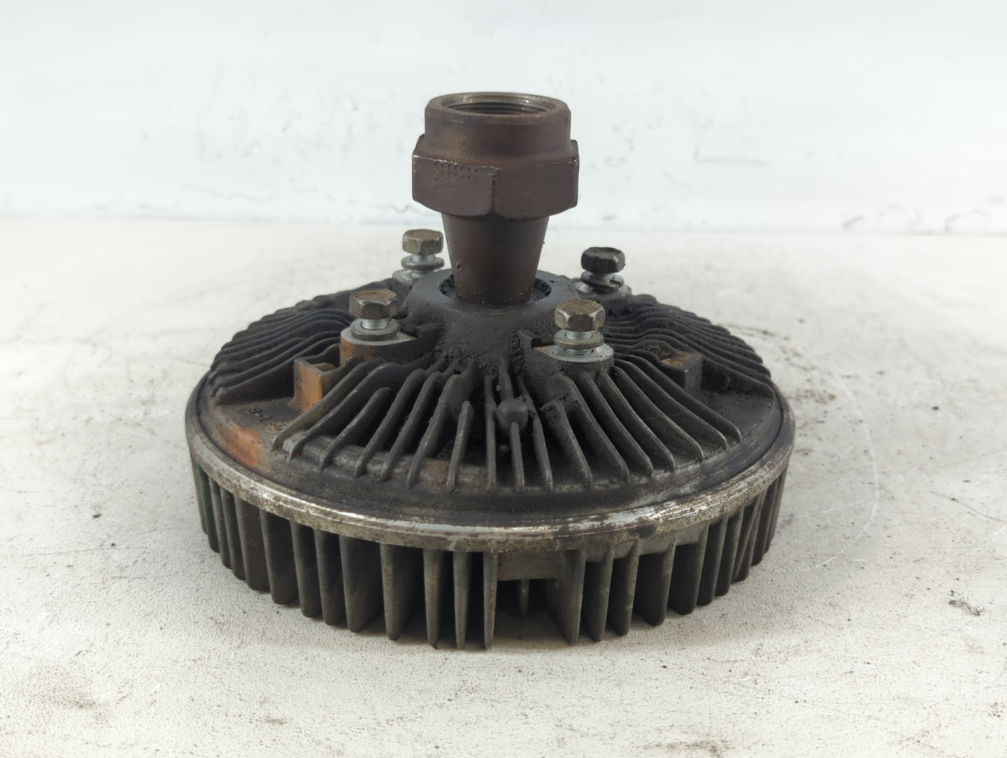 1999-2003 Ford F-350 Super Duty Radiator Cooling Fan Clutch - Oemusedautoparts1.com