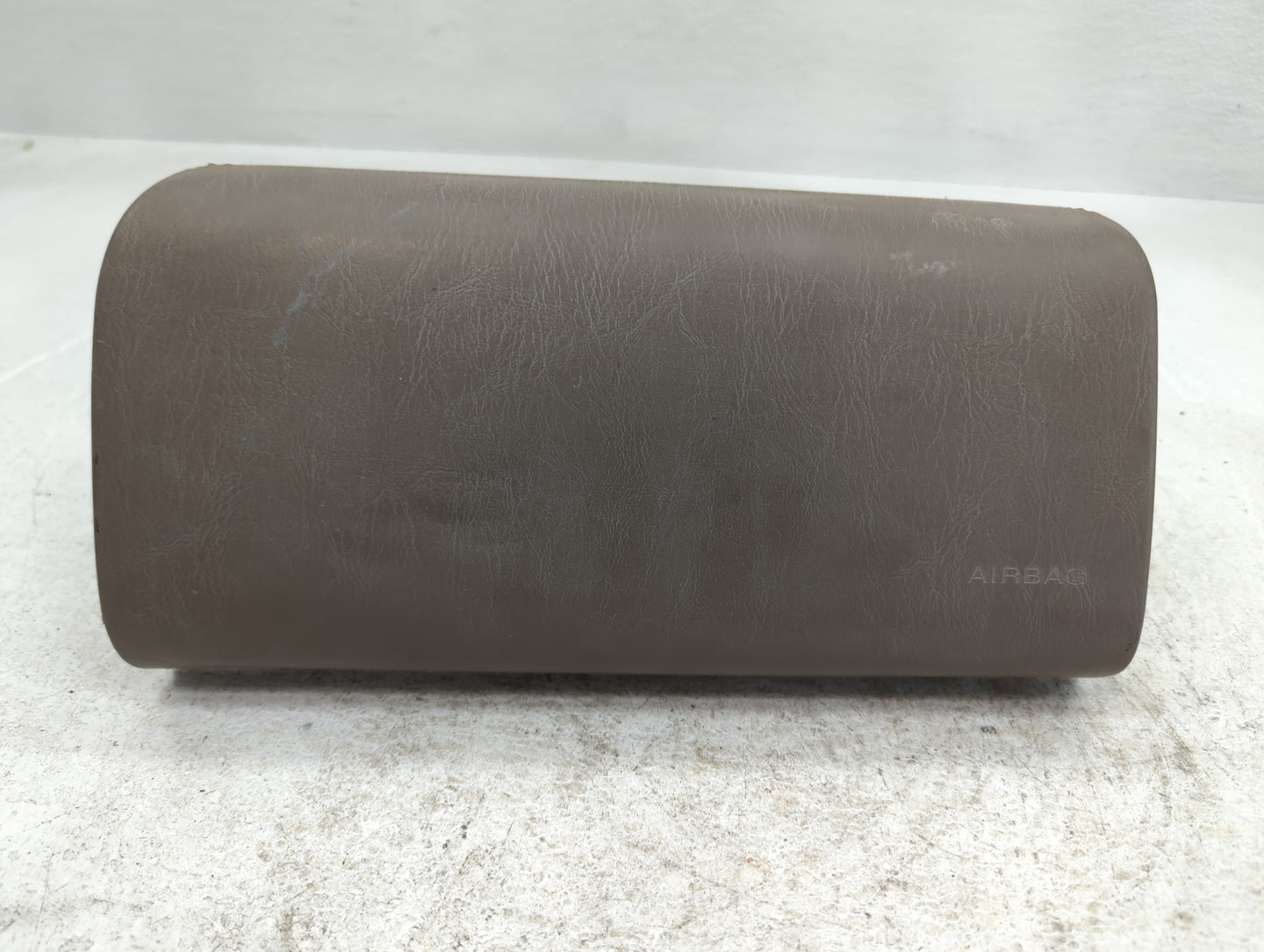 2000 Ford F-350 Super Duty Air Bag Driver Left Steering Wheel Mounted - Oemusedautoparts1.com