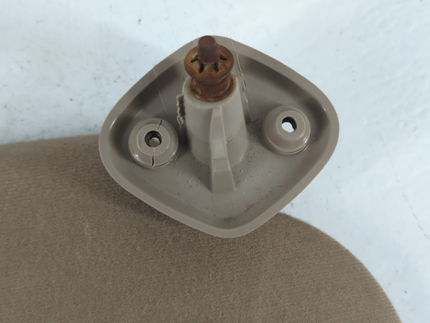 2000-2001 Ford F-350 Super Duty Sun Visor Shade Replacement Driver Left Mirror Fits Fits 2000 2001 OEM Used Auto Parts - Oem